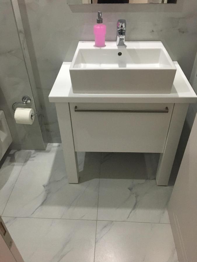 Irini Boutique Rooms!!! ヒマラ エクステリア 写真